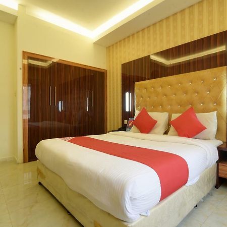 Oyo 273 Burj Nahar Hotel Дубай Екстер'єр фото