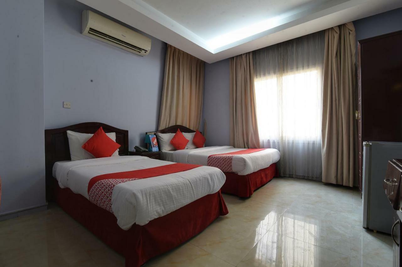 Oyo 273 Burj Nahar Hotel Дубай Екстер'єр фото